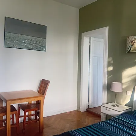 Grande Cosy Avec Salle De Bain Et Wc Privatif Apartment
