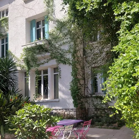 Palma, Grande Independante Avec Sdb Et Kitchenette Dans Maison De Charme En Centre Apartment Montpellier